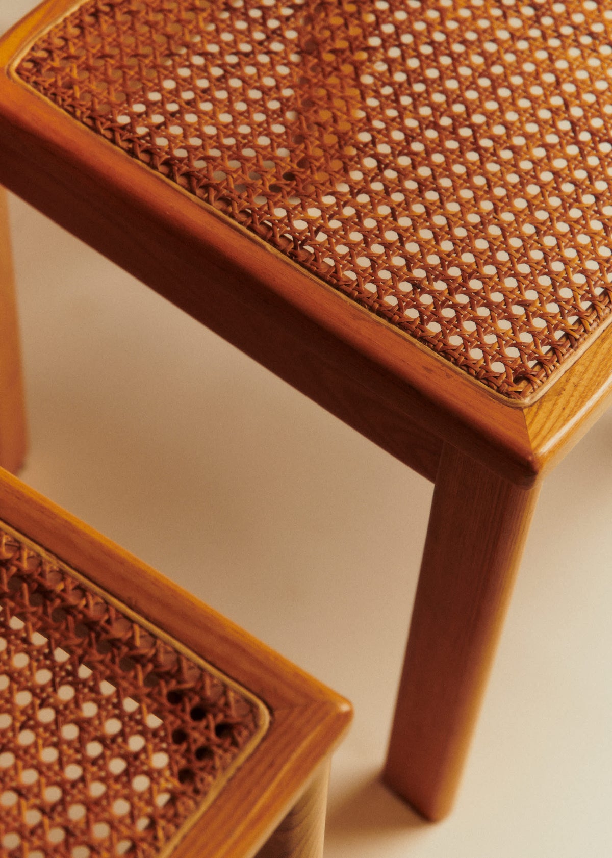Lot de 4 chaises en cannage vintage - Cannage