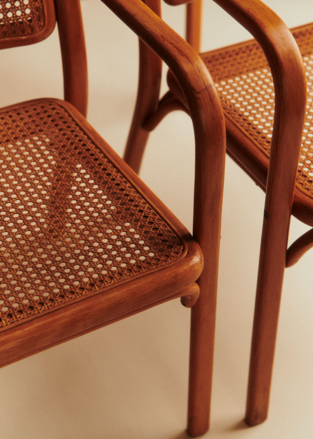 Lot de 4 chaises Thonet - Cannage