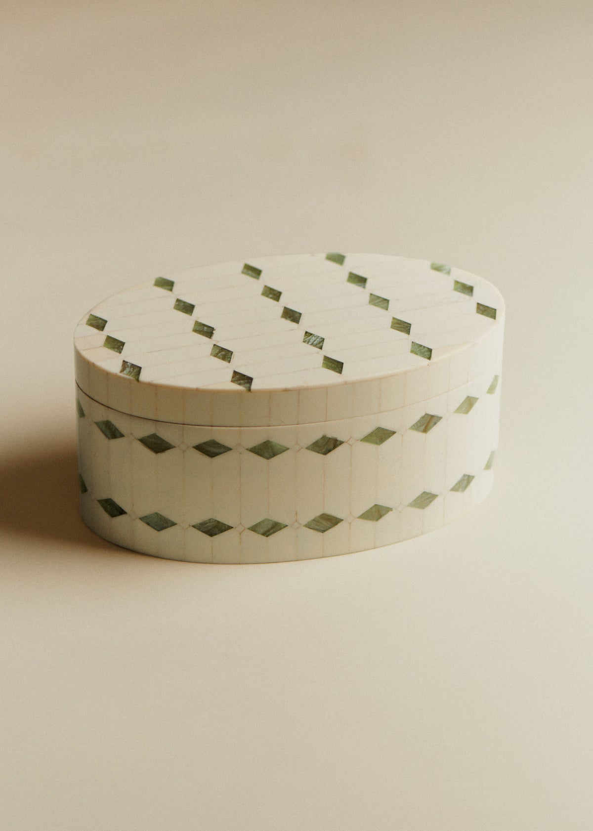 Boîte ovale - Losange Ecru et Vert
