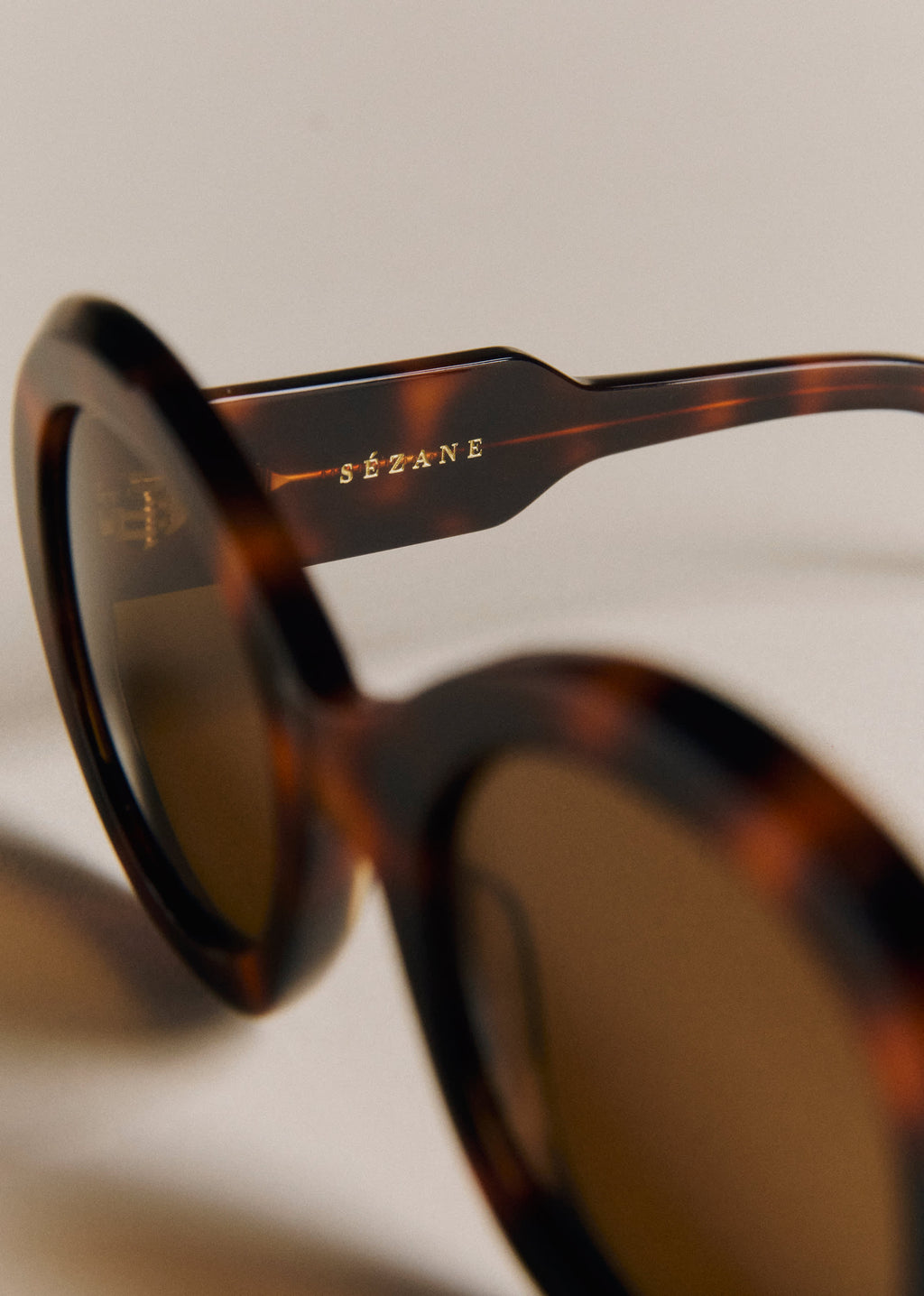 Lunettes de soleil Héra - Écailles Claires